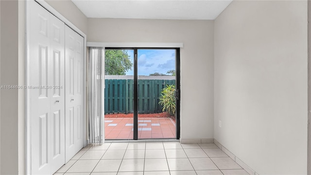 view of tiled spare room