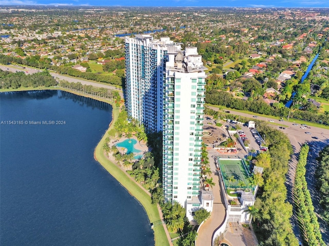 bird's eye view featuring a water view