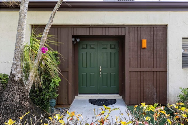 view of entrance to property