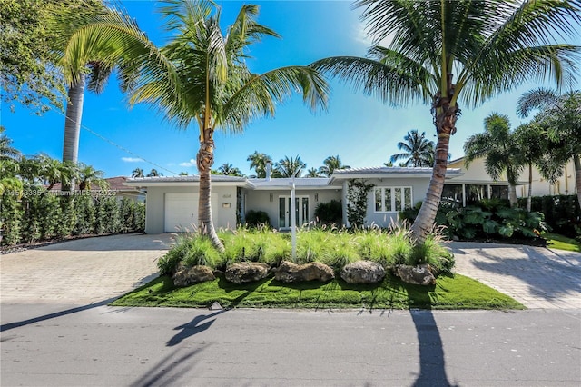 view of front of house featuring a garage