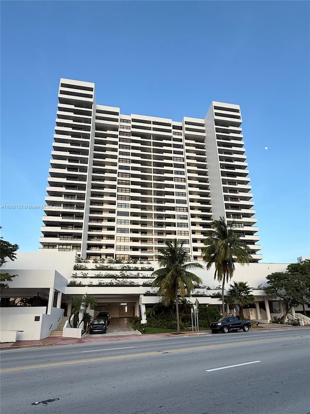 2555 Collins Ave Unit 506, Miami Beach, FL 33140 - photo 37
