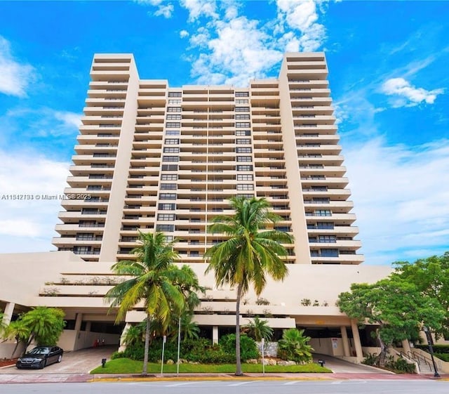 2555 Collins Ave Unit 506, Miami Beach, FL 33140 - photo 38