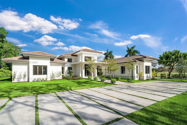 view of front of home with a front yard