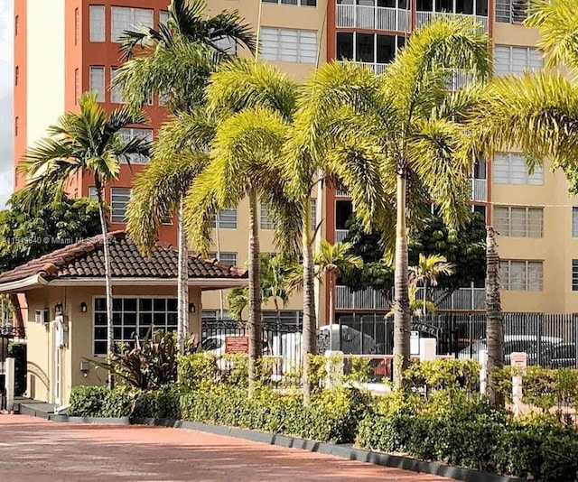 1780 NE 191st St Unit 811-2, Miami, FL 33179 - photo 36