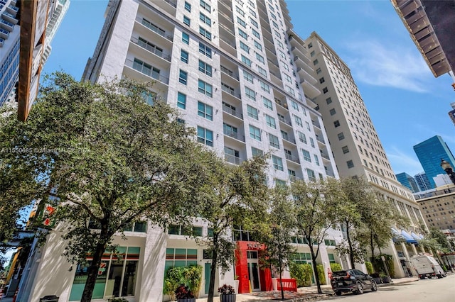 133 NE 2nd Ave Unit 719, Miami, FL 33132 - photo 3