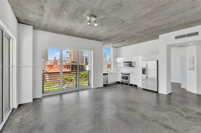 133 NE 2nd Ave Unit 719, Miami, FL 33132 - photo 6