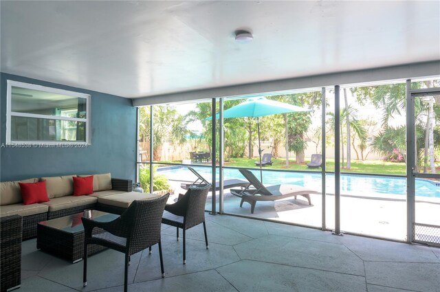 view of sunroom / solarium