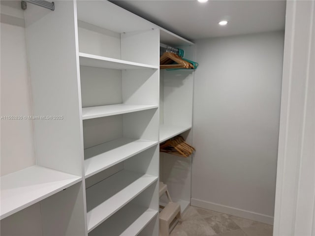 view of spacious closet