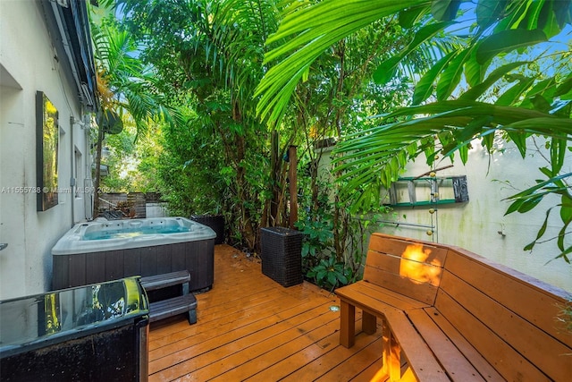 3440 N Meridian Ave, Miami Beach, FL 33140 - wooden deck with fence and a hot tub
