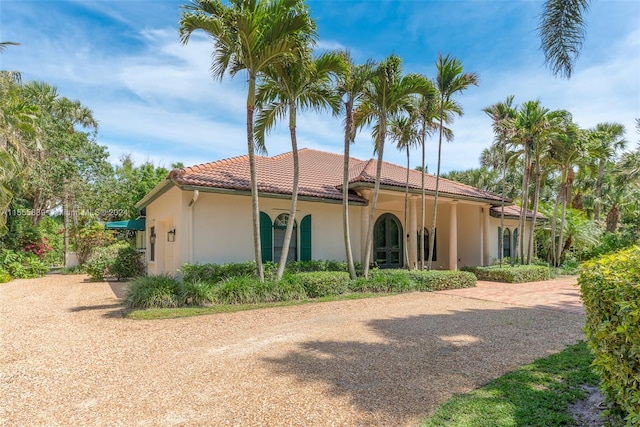 view of front of property