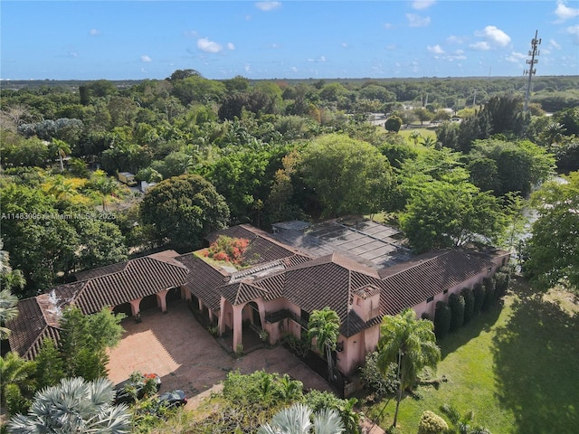 bird's eye view with a forest view