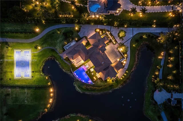 view of aerial view at twilight