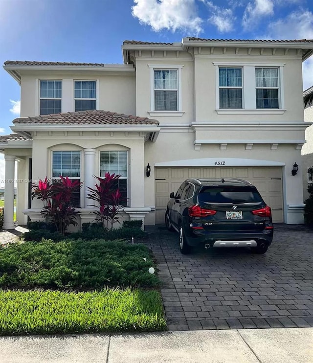 4512 Greenway Dr, Hollywood FL, 33021, 5 bedrooms, 3 baths house for sale