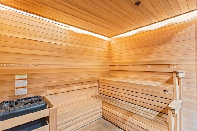 view of sauna / steam room