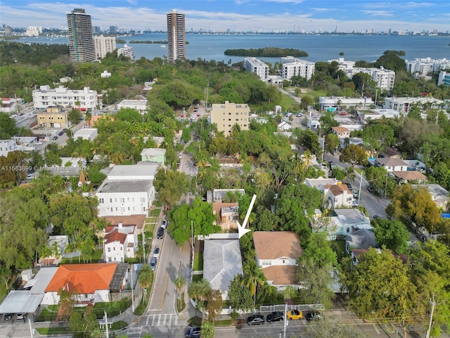 bird's eye view featuring a water view