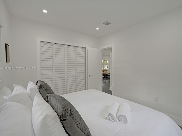 bedroom featuring a closet