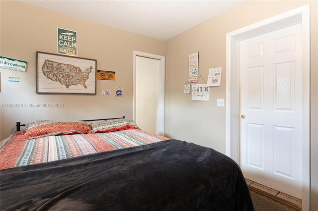 view of carpeted bedroom