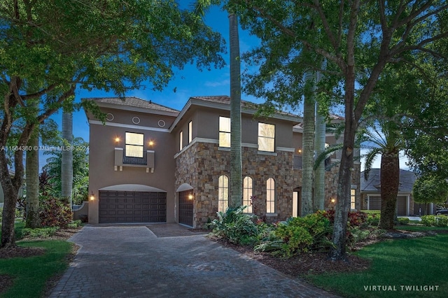 view of front facade with a garage