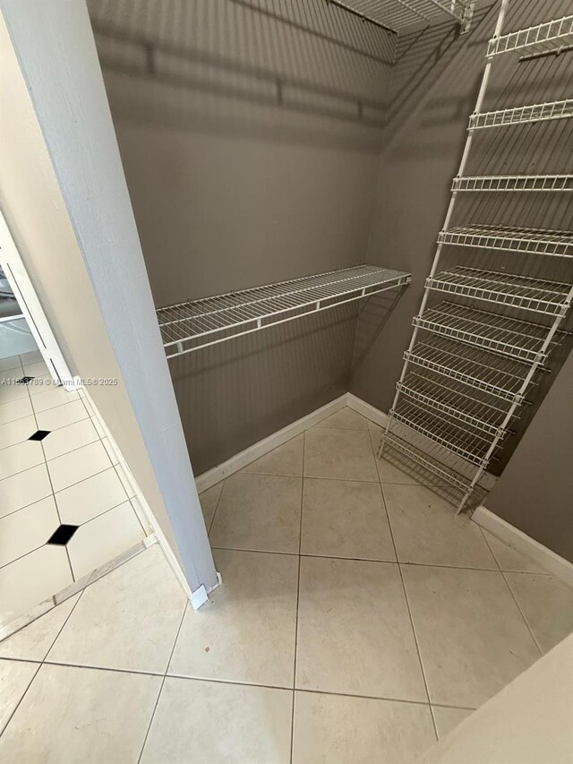 300 Bayview Dr Unit 906, Sunny Isles Beach, FL 33160 - photo 33