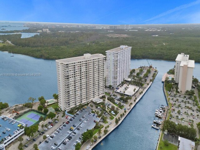 300 Bayview Dr Unit 906, Sunny Isles Beach, FL 33160 - photo 77
