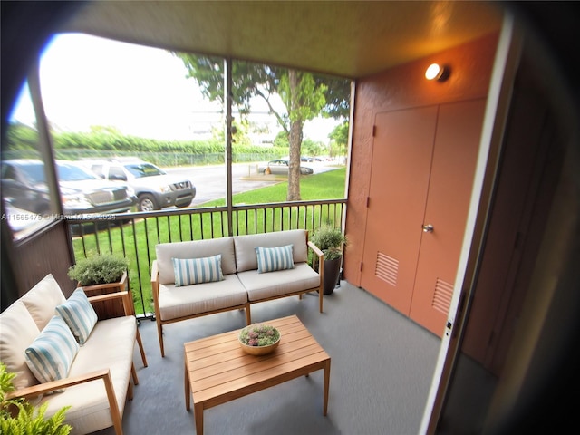 view of sunroom / solarium