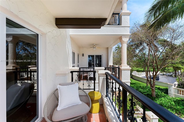 balcony with ceiling fan