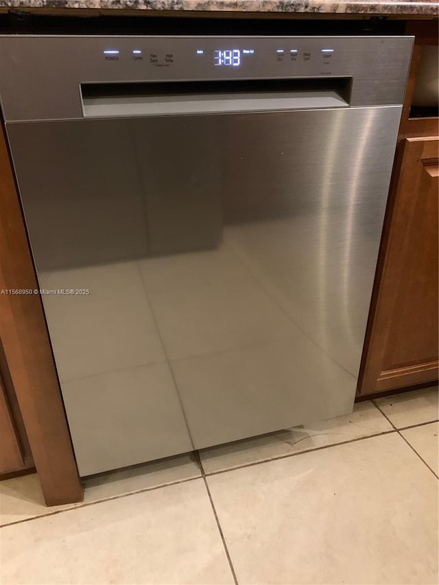 interior details featuring dishwasher