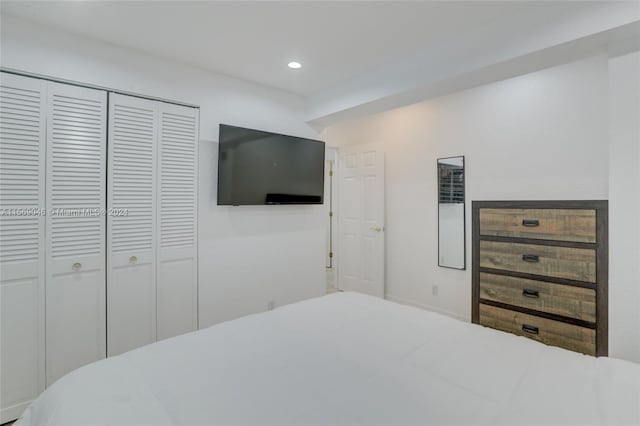 bedroom featuring a closet