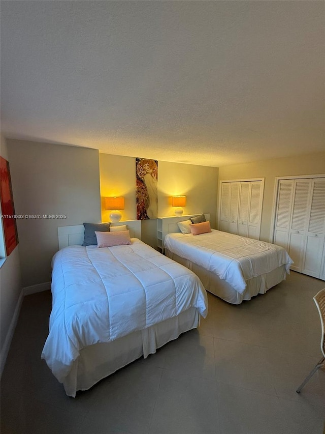 bedroom featuring a textured ceiling