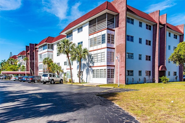 view of building exterior