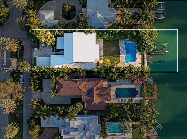 bird's eye view featuring a water view