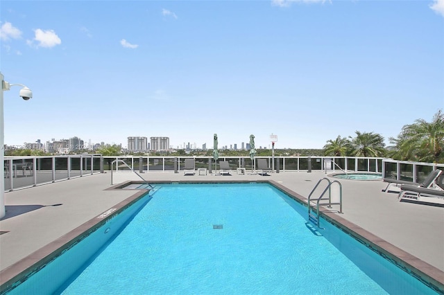 view of swimming pool