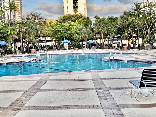 16909 N Bay Rd Unit 103, Sunny Isles Beach, FL 33160 - photo 5