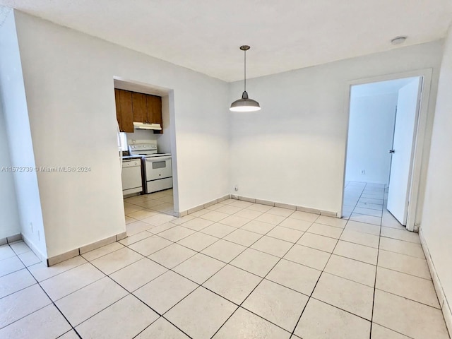 view of tiled spare room