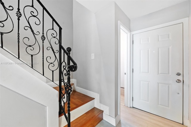 foyer entrance featuring light wood-type flooring