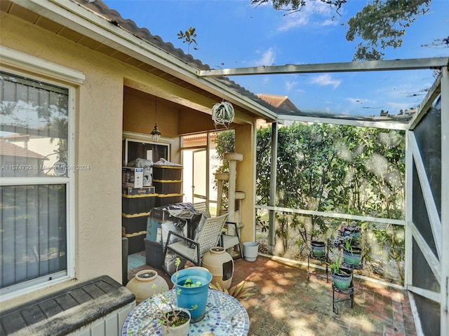 view of sunroom / solarium