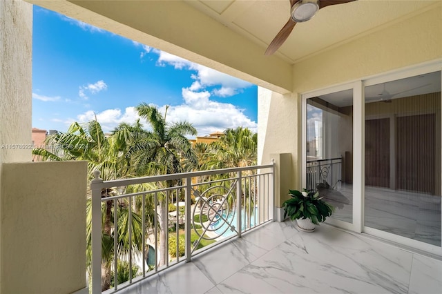 balcony featuring ceiling fan