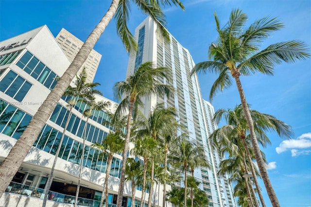 325 NE Biscayne Blvd Unit 1923, Miami, FL 33131 - photo 1