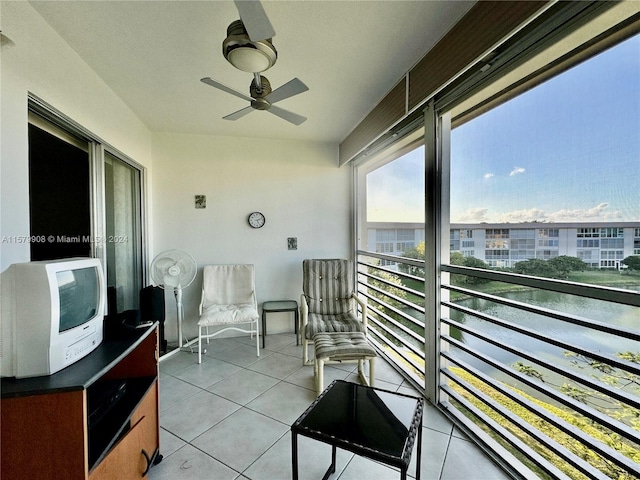 balcony with ceiling fan