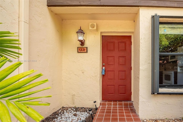 view of property entrance