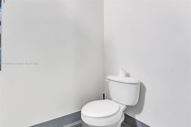 bathroom featuring toilet