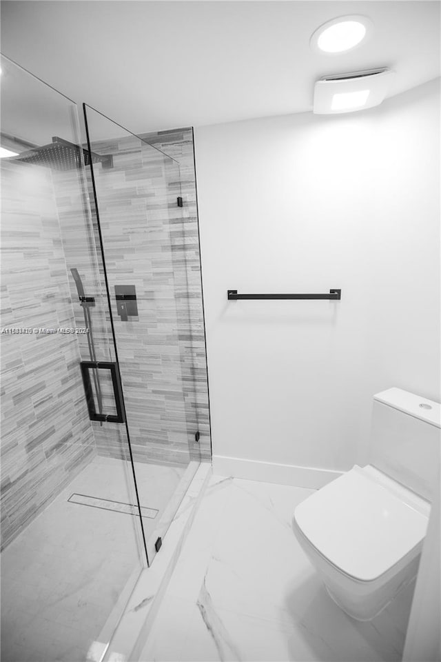 bathroom with walk in shower, toilet, and tile flooring