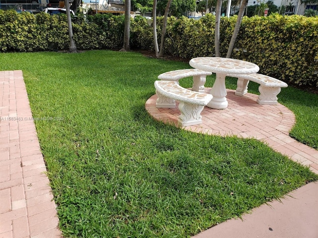 view of yard with a patio area