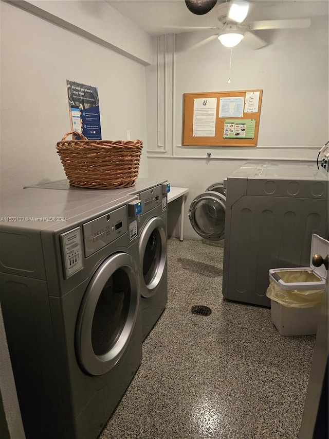 laundry area featuring ceiling fan and washing machine and clothes dryer