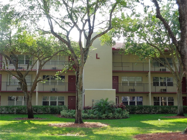 view of building exterior