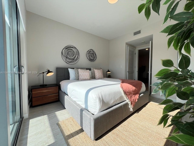 bedroom featuring a closet