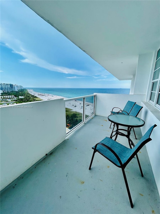 balcony with a water view