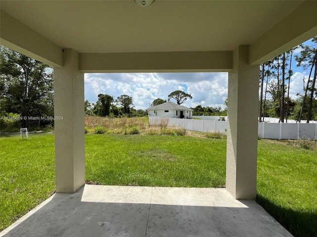 view of yard with a patio area