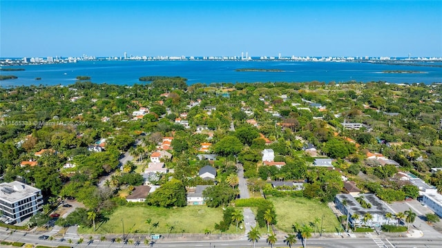 Listing photo 3 for 5501 Biscayne Blvd, Miami FL 33137