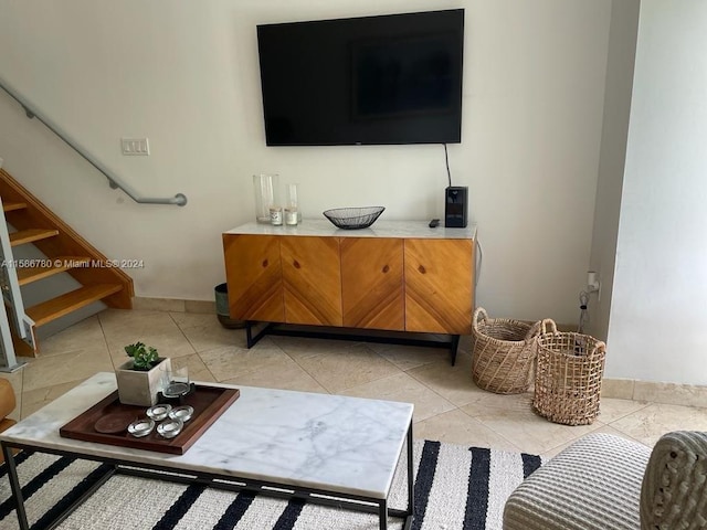 living room featuring tile flooring